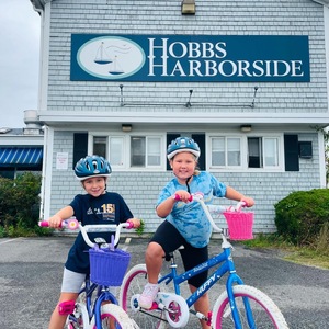 Isla & Veda Robinson